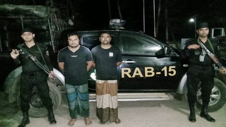 টেকনাফে সাড়ে ১০ কোটি টাকার ইয়াবাসহ গুরা মিয়া আটক