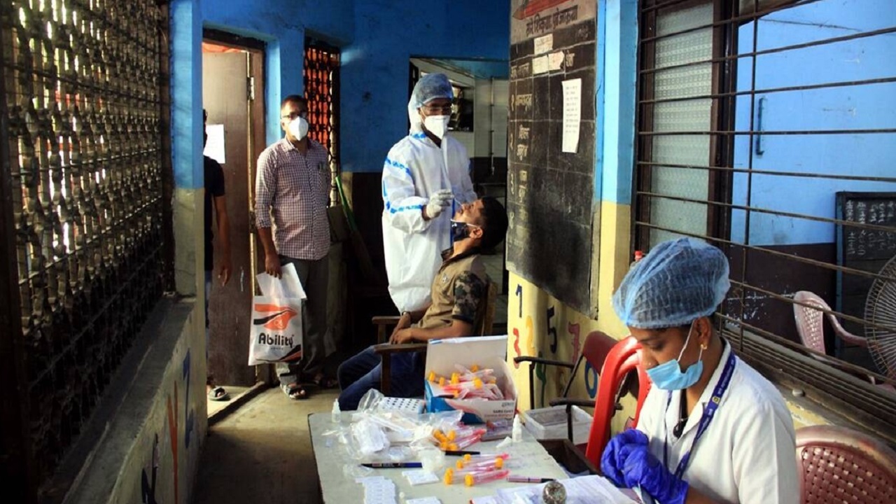 টানা দু’দিন ধরে বিশ্বে দৈনিক সংক্রমণের শীর্ষে ভারত টানা দু'দিন ধরে বিশ্বে দৈনিক সংক্রমণের শীর্ষে ভারত