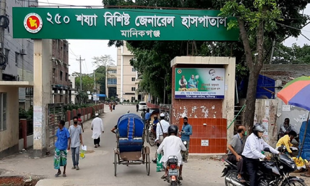 মানিকগঞ্জ সদর হাসপাতালের আইসিইউ বিভাগে ঝুলছে তালা