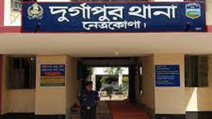 প্রেমে সাড়া না দেয়ার যুবকের লিঙ্গ কর্তন, থানায় মামলা