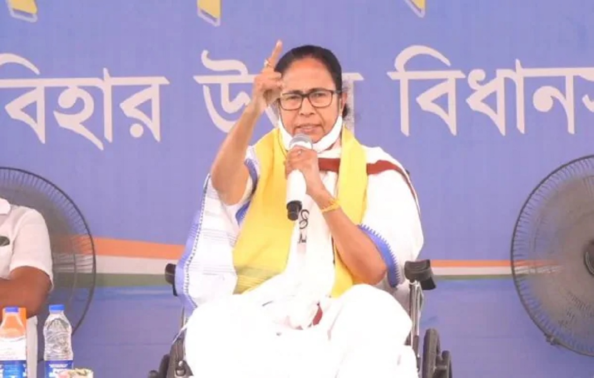 বুথফেরত জরিপে এগিয়ে মমতা