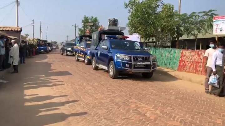 উখিয়ায় ইয়াবাসহ আর্মড পুলিশ ব্যাটালিয়নের তিন সদস্য আটক