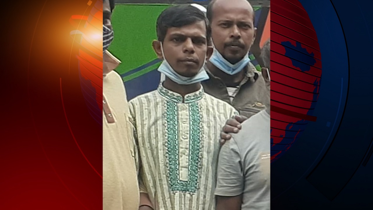 যাত্রাবাড়ীতে সন্ত্রাসীদের ছুরিকাঘাতে যুবক নিহত যাত্রাবাড়িতে সন্ত্রাসীদের ছুরিকাঘাতে যুবক ব্যক্তি নিহত