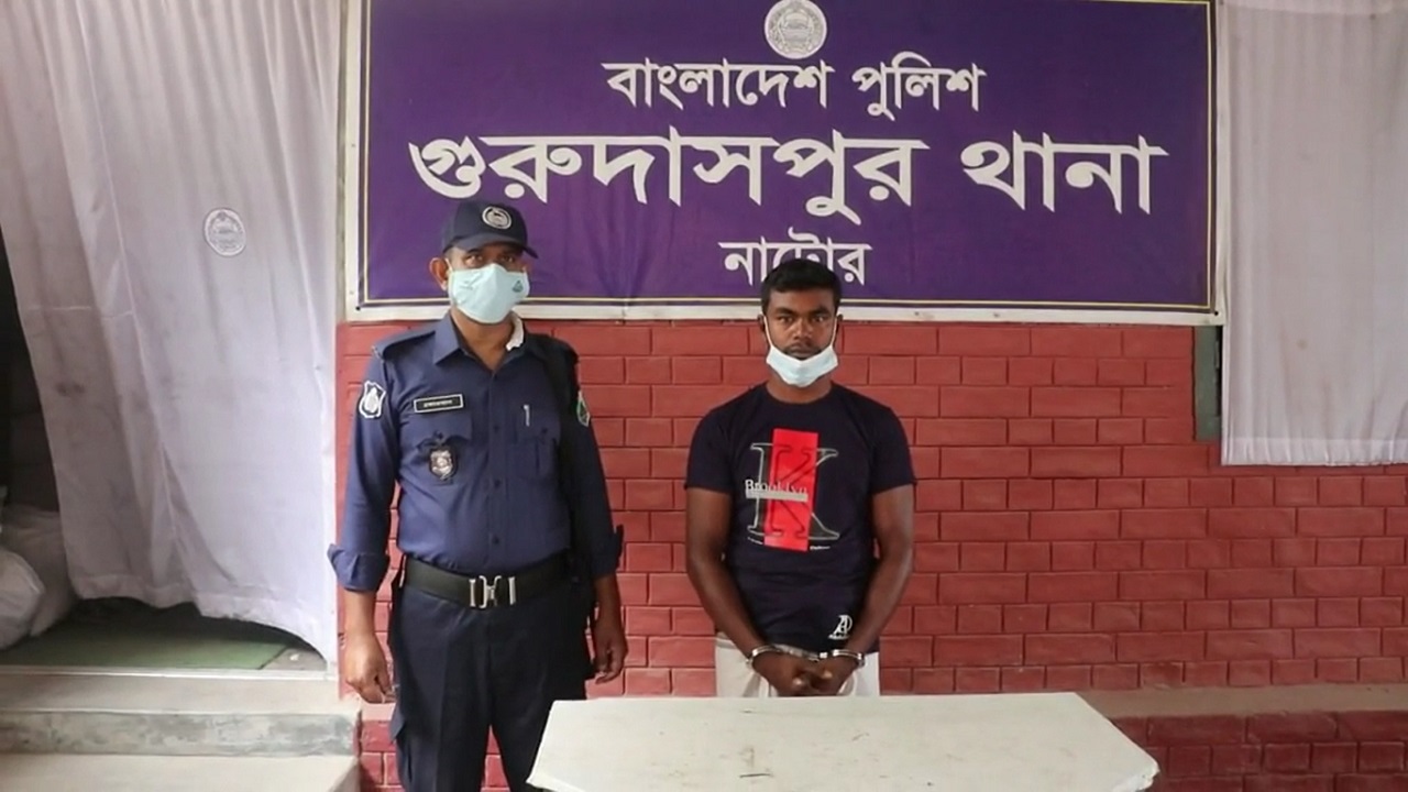 নাটোরে খালেক হত্যা মামলার আসামি গ্রেফতার নাটোরে খালেক হত্যা মামলার আসামী গ্রেফতার