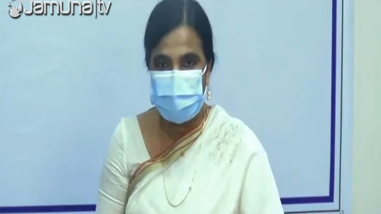 লকডাউনের মধ্যেই টিকা কার্ড সঙ্গে নিয়ে কেন্দ্রে যাওয়া যাবে লকডাউনের মধ্যেই টিকা কার্ড সঙ্গে নিয়ে কেন্দ্রে যাওয়া যাবে