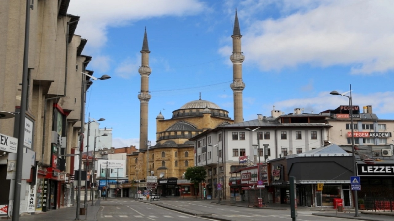 আগামী বৃহস্পতিবার থেকে লকডাউনে যাচ্ছে তুরস্ক আগামী বৃহস্পতিবার লকডাউনে যাচ্ছে তুরস্ক