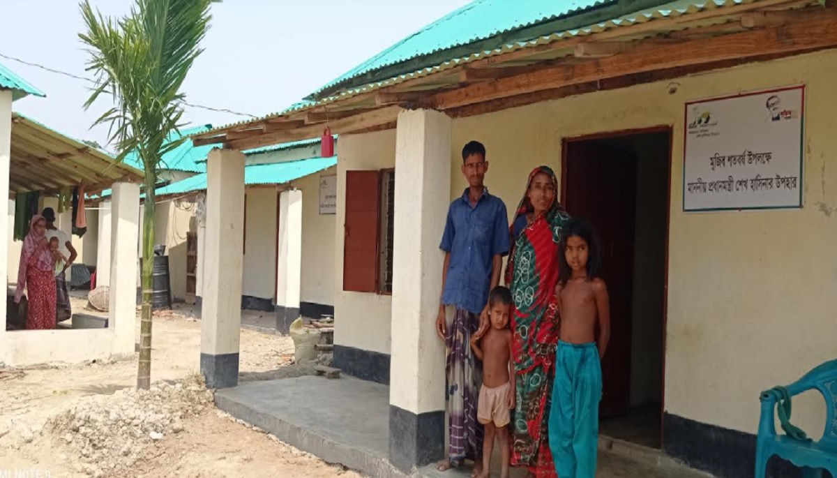 প্রধানমন্ত্রীর দেয়া বাড়িটিই ‘জীবনের সেরা উপহার’