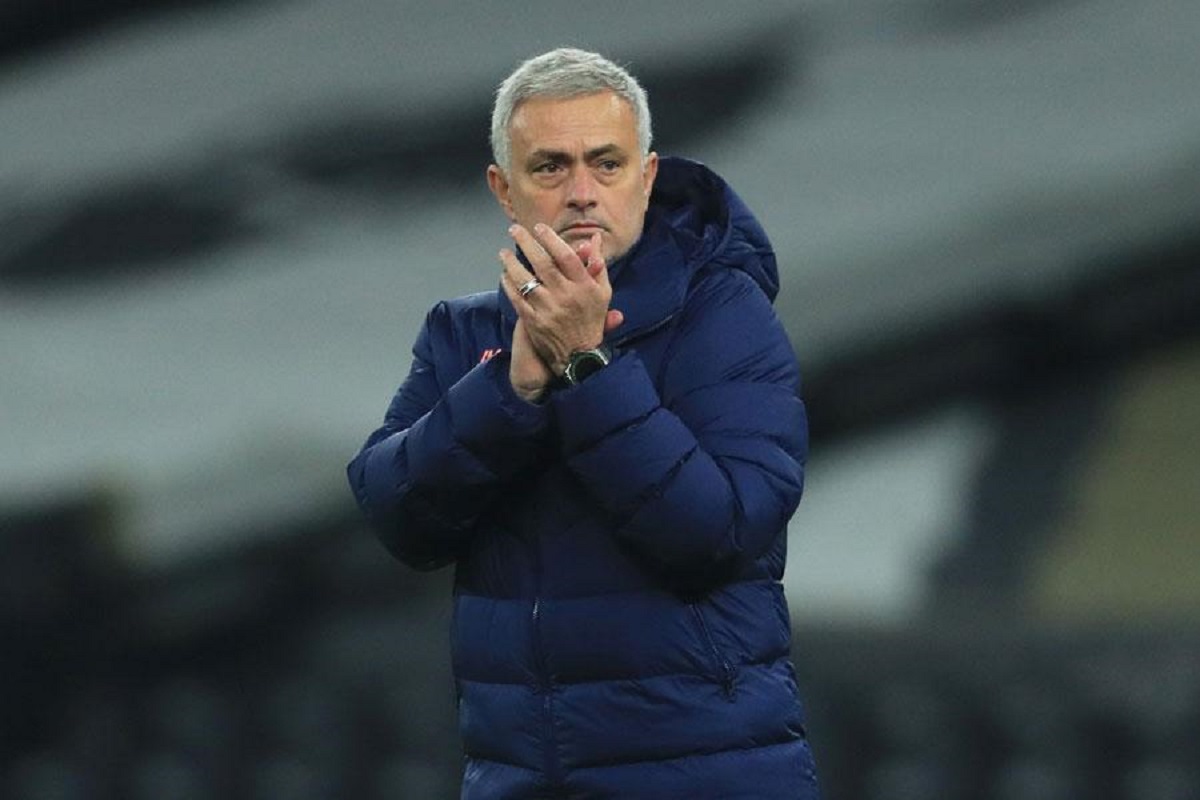 রোমার কোচ হলেন হোসে মরিনহো