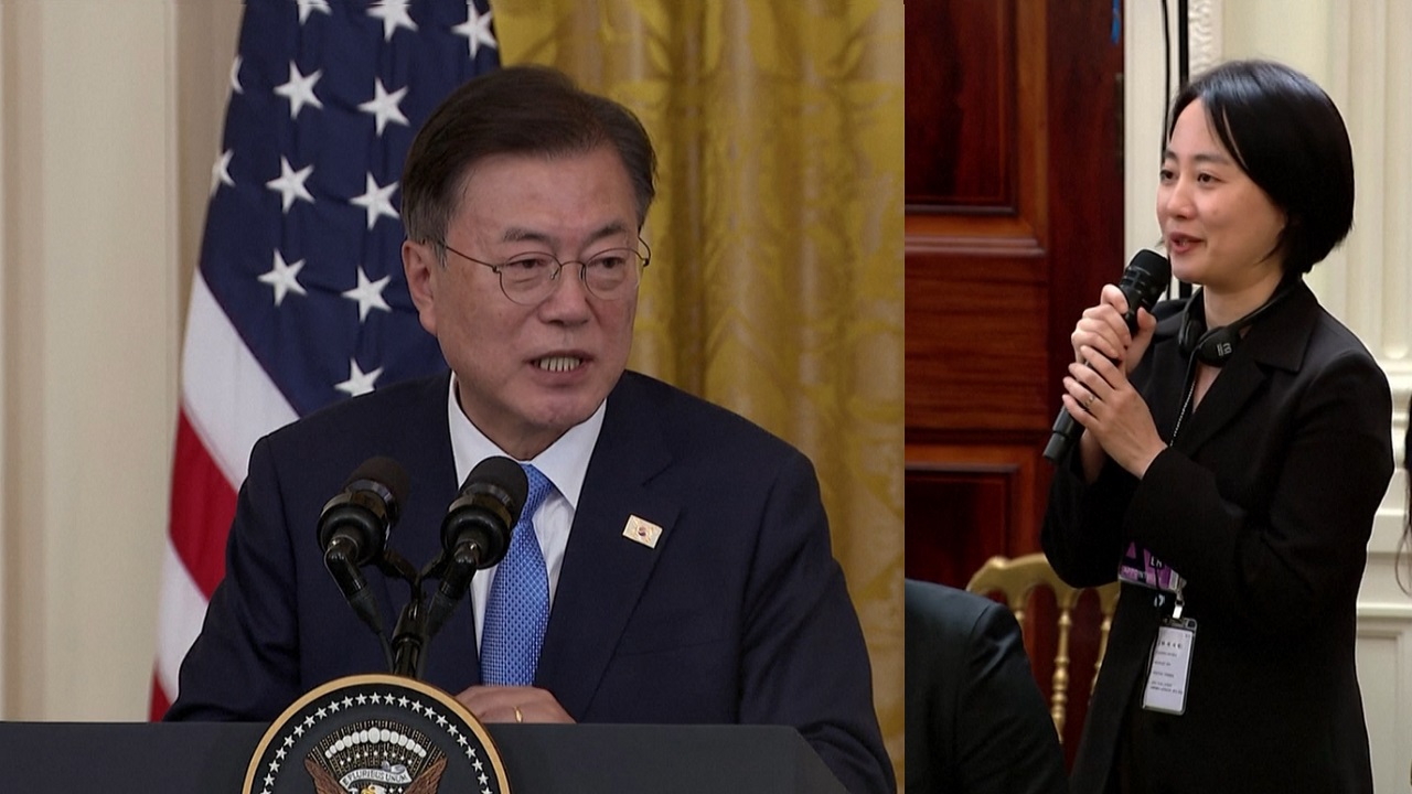 সংবাদ সম্মেলনে নিজ দেশের নারী সাংবাদিক খুঁজলেন দক্ষিণ কোরিয়ার প্রেসিডেন্ট সংবাদ সম্মেলনে নিজ দেশের নারী সাংবাদিক খুঁজলেন দক্ষিণ কোরিয়ার প্রেসিডেন্ট