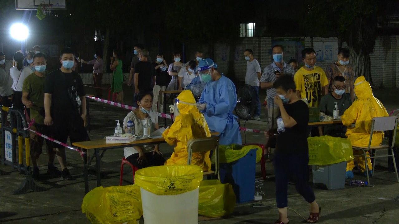 চীনে করোনার ভারতীয় ভ্যারিয়েন্ট শনাক্তের পর কড়াকড়ি আরোপ চীনে করোনার ভারতীয় ভ্যারিয়েন্ট শনাক্তের পর কড়াকড়ি আরোপ