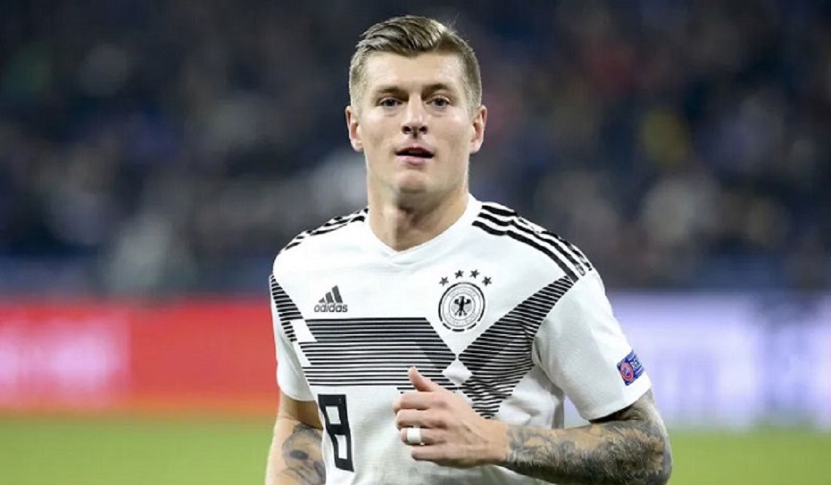 করোনায় আক্রান্ত হয়েছেন রিয়াল মাদ্রিদের মিডফিল্ডার টনি ক্রুস