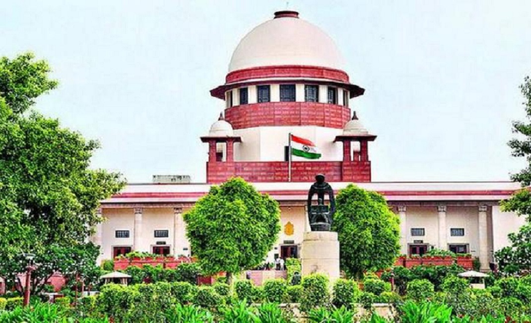 সামাজিক মাধ্যমে ক্ষোভ দমনের চেষ্টা নীতিবিরোধী: ভারতের সুপ্রিম কোর্ট