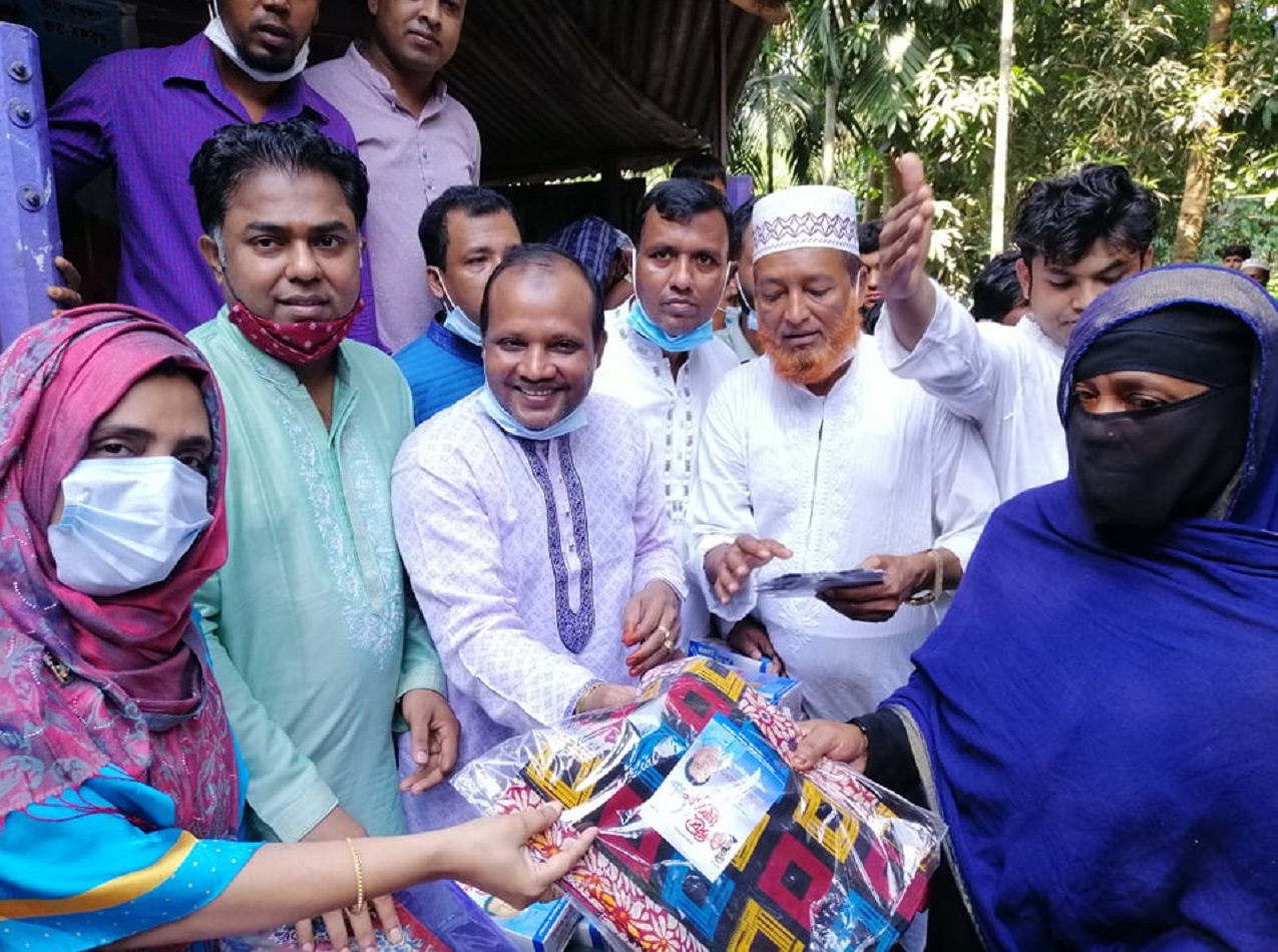 নোয়াখালীতে ঈদ উপহার পেলো ২৫ হাজার পরিবার