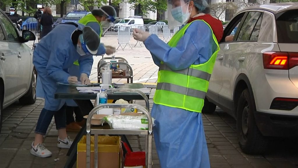 ১২-১৫ বছর বয়সীদের 'ফাইজারের' ভ্যাকসিন প্রয়োগের অনুমোদন দিলো কানাডা