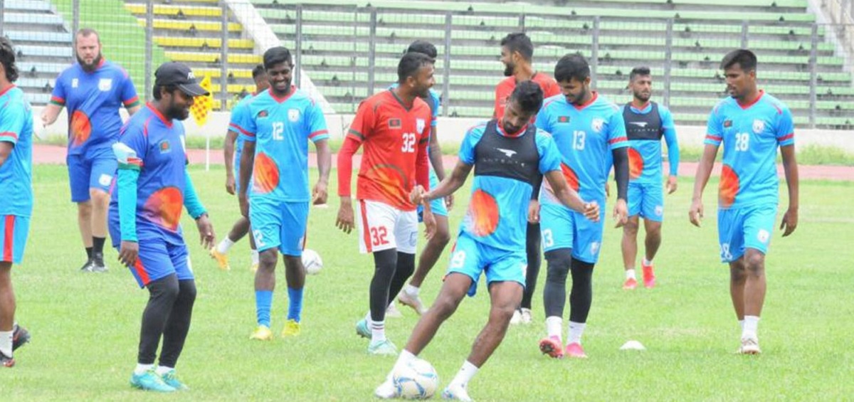 বিশ্বকাপ বাছাইপর্বের ম্যাচ খেলতে কাতার যাচ্ছে বাংলাদেশ জাতীয় ফুটবল দল