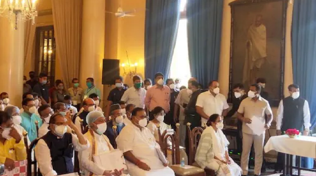 মমতার মন্ত্রীসভা: ৮ জন নারী, সংখ্যালঘু ৭ জন