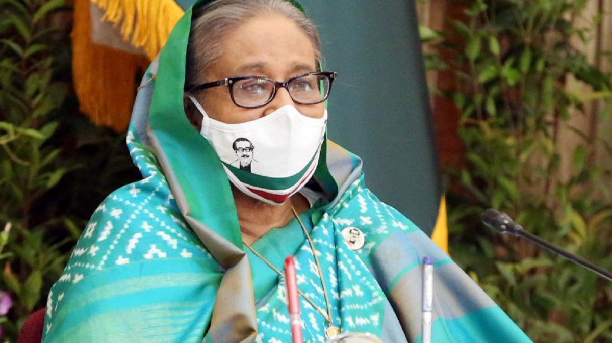 আমলাদের প্রস্তাব বাতিল করে দিলেন প্রধানমন্ত্রী