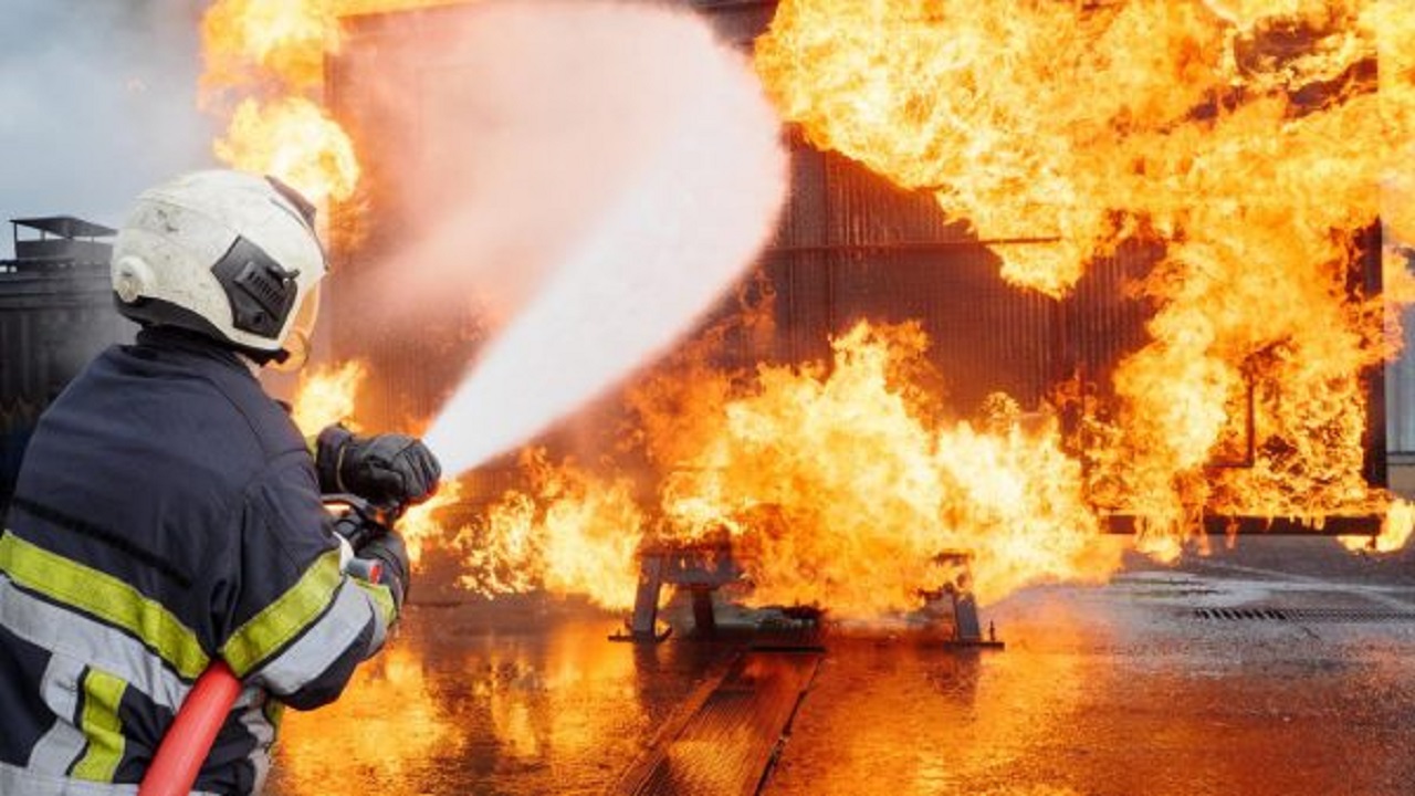 নারায়ণগঞ্জে প্রিন্টিং কারখানায় গ্যাসের আগুনে দগ্ধ ৫ শ্রমিক নারায়ণগঞ্জে প্রিন্টিং কারখানায় গ্যাসের আগুনে দগ্ধ ৫ শ্রমিক