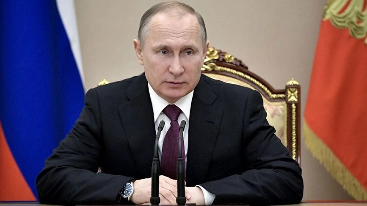 রাশিয়ার করোনা ভ্যাকসিন ‘AK ফোরটি সেভেন’র মতোই নির্ভরযোগ্য: পুতিন