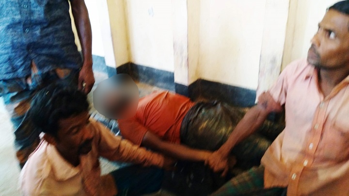 বালির নিচে চাপা পড়ে শ্রমিকের মৃত্যু