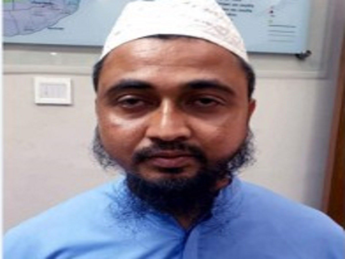 বগুড়ায় ছাত্রীকে ধর্ষণের অভিযোগে মাদরাসা শিক্ষক গ্রেফতার