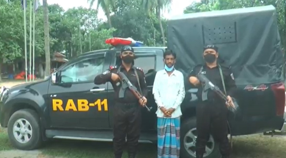 বাক প্রতিবন্ধী মেয়েকে ধর্ষণের মামলায় সৎ বাবা গ্রেফতার