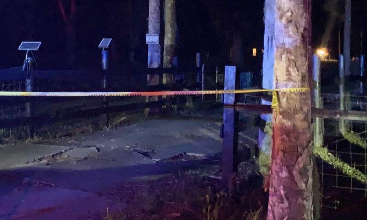 অস্ত্র হাতে ফ্লোরিডা পুলিশকে নাস্তানাবুদ করলো দুই শিশু