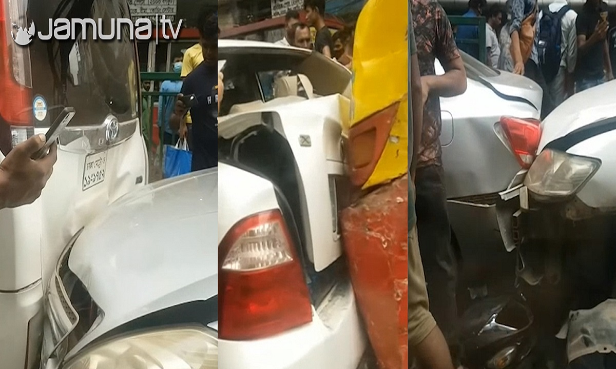 মগবাজারে বাসের ধাক্কায় বেশ কয়েকটি যানবাহন ক্ষতিগ্রস্ত