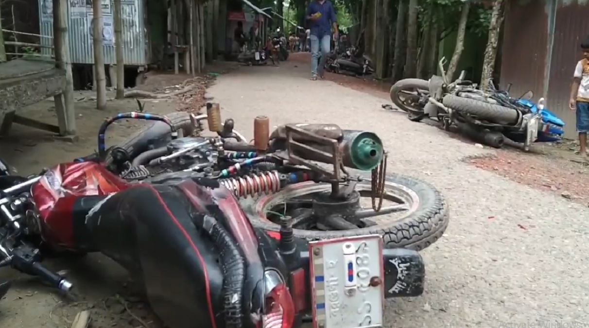 বরগুনায় নির্বাচনী সহিংসতা: আহত ৩