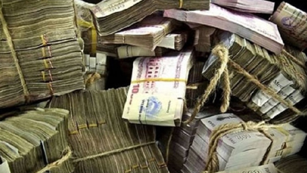 ঢাকা ব্যাংকের বংশাল শাখা থেকে প্রায় ৪ কোটি টাকা উধাও