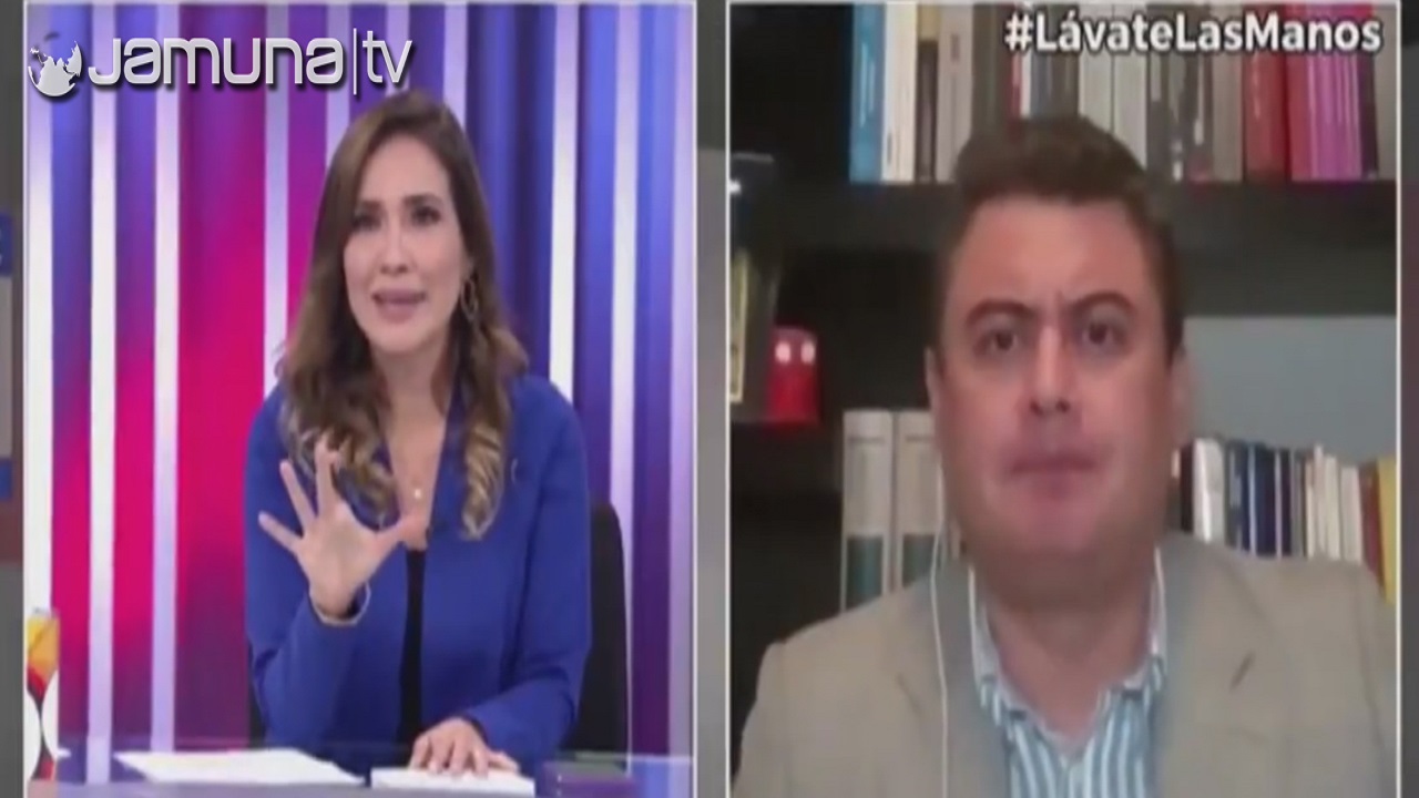 টিভি লাইভে ভূমিকম্প! বুদ্ধিমত্তার সাথে পরিস্থিতি সামলালেন উপস্থাপিকা (ভিডিও) টিভি লাইভে ভূমিকম্প! বুদ্ধিমত্তার সাথে পরিস্থিতি সামলালেন উপস্থাপিকা