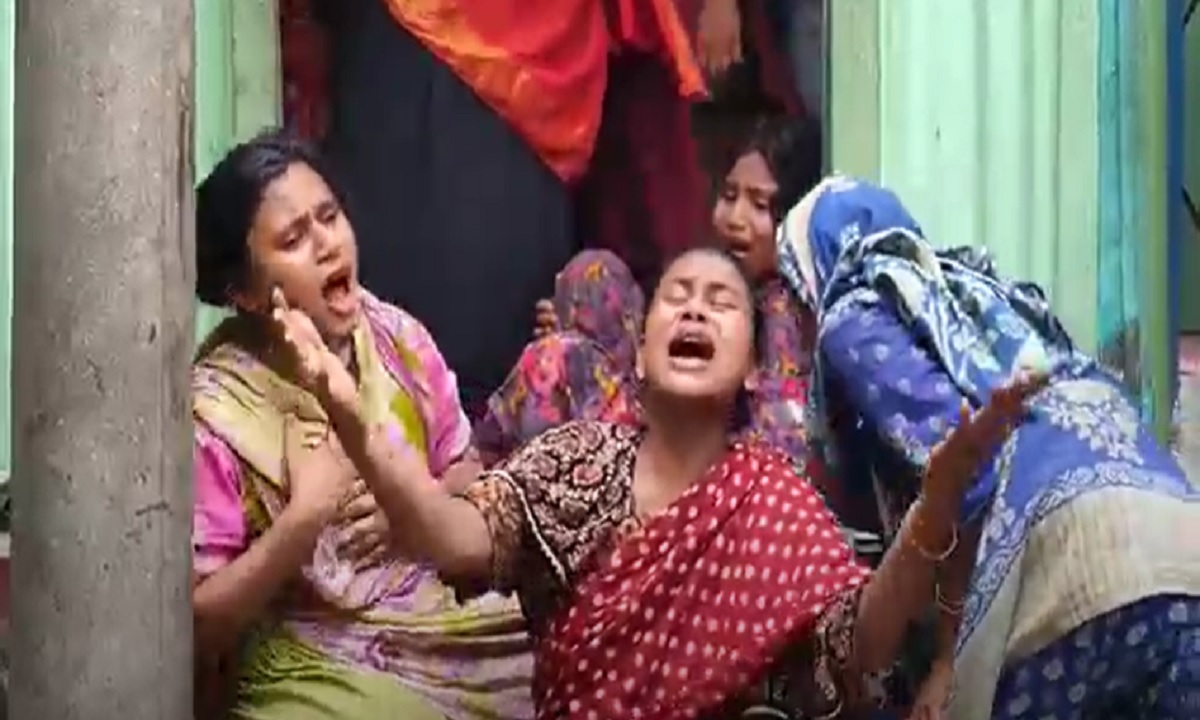 স্ত্রী ও মায়ের সামনে যুবককে কুপিয়ে হত্যার অভিযোগ ছাত্রলীগ নেতাদের বিরুদ্ধে