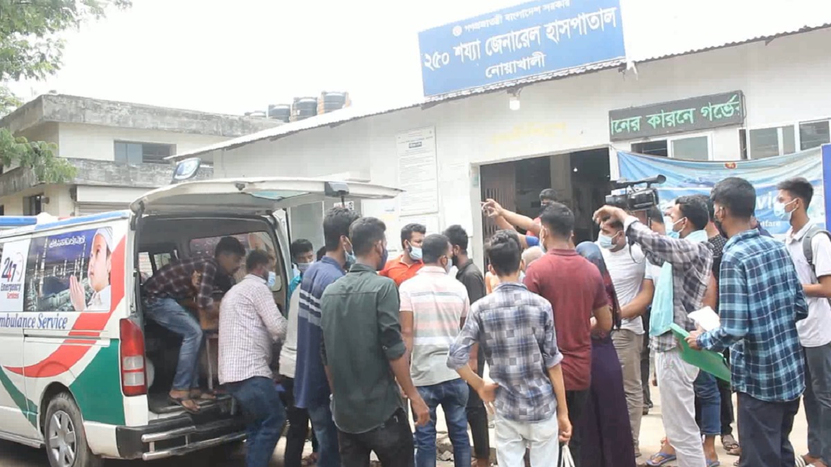 কোম্পানীগঞ্জে সড়ক অবরোধ, পুলিশের ওপর হামলা, গুলিবিদ্ধ ৩