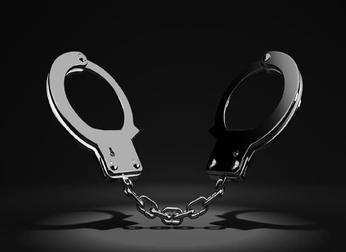 মাদক ব্যবসার প্রতিবাদ করায় মাদকের মামলাতেই গ্রেফতার দিনমজুর