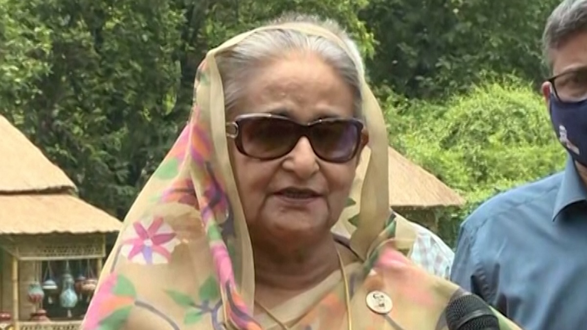 জলবায়ু পরিবর্তনের বিরূপ প্রভাব থেকে রক্ষা পেতে বৃক্ষরোপণের আহ্বান প্রধানমন্ত্রীর