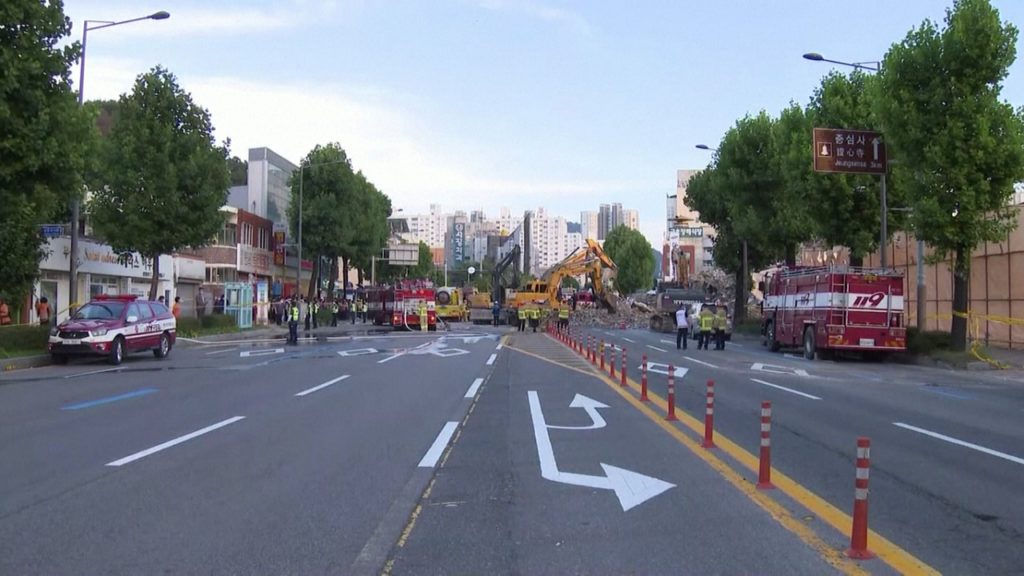 দক্ষিণ কোরিয়ায় পরিত্যক্ত ভবন ধসে নিহত চলমান বাসের ৯ আরোহী