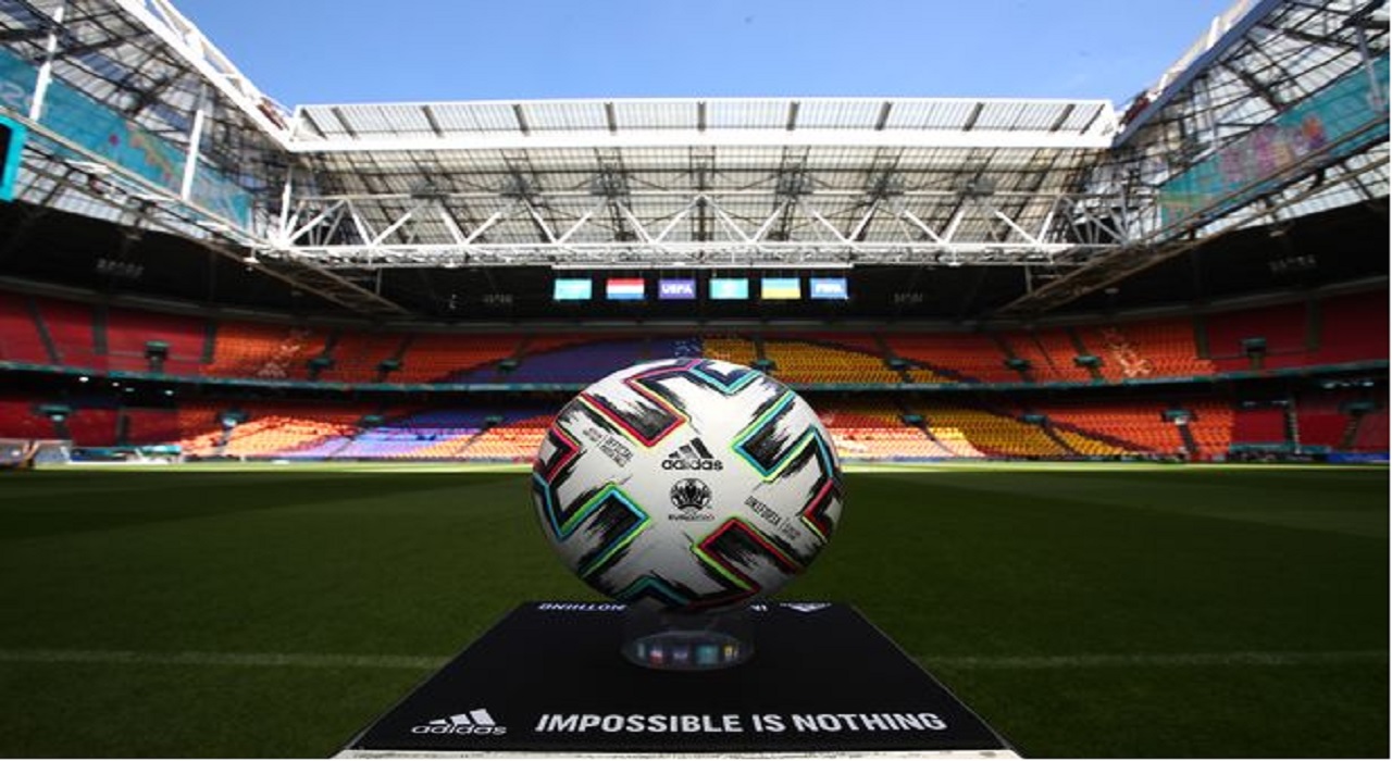 আজ ইউরোতে মুখোমুখি হবে যারা