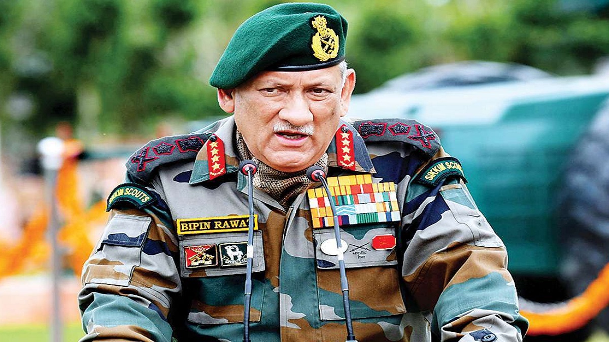 চীনকে পাকিস্তানের চেয়েও ভয়ঙ্কর বললেন ভারতের প্রতিরক্ষা প্রধান