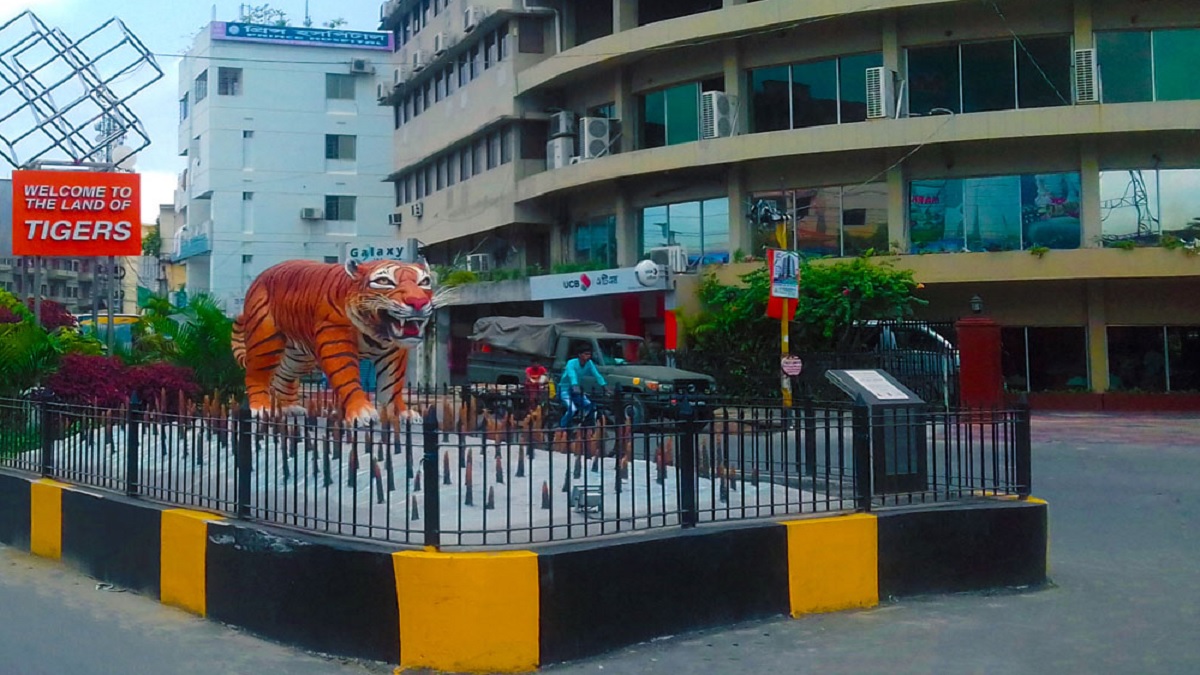 খুলনায় রোববার থেকে ৫টার পর দোকানপাট বন্ধ থাকবে