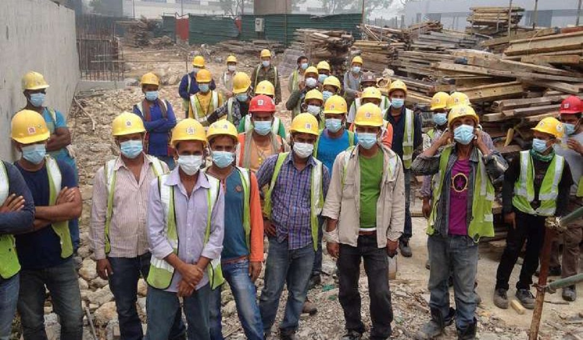 মালয়েশিয়ায় কোভিড-১৯ টিকা পাবে ৪০ হাজার কর্মী