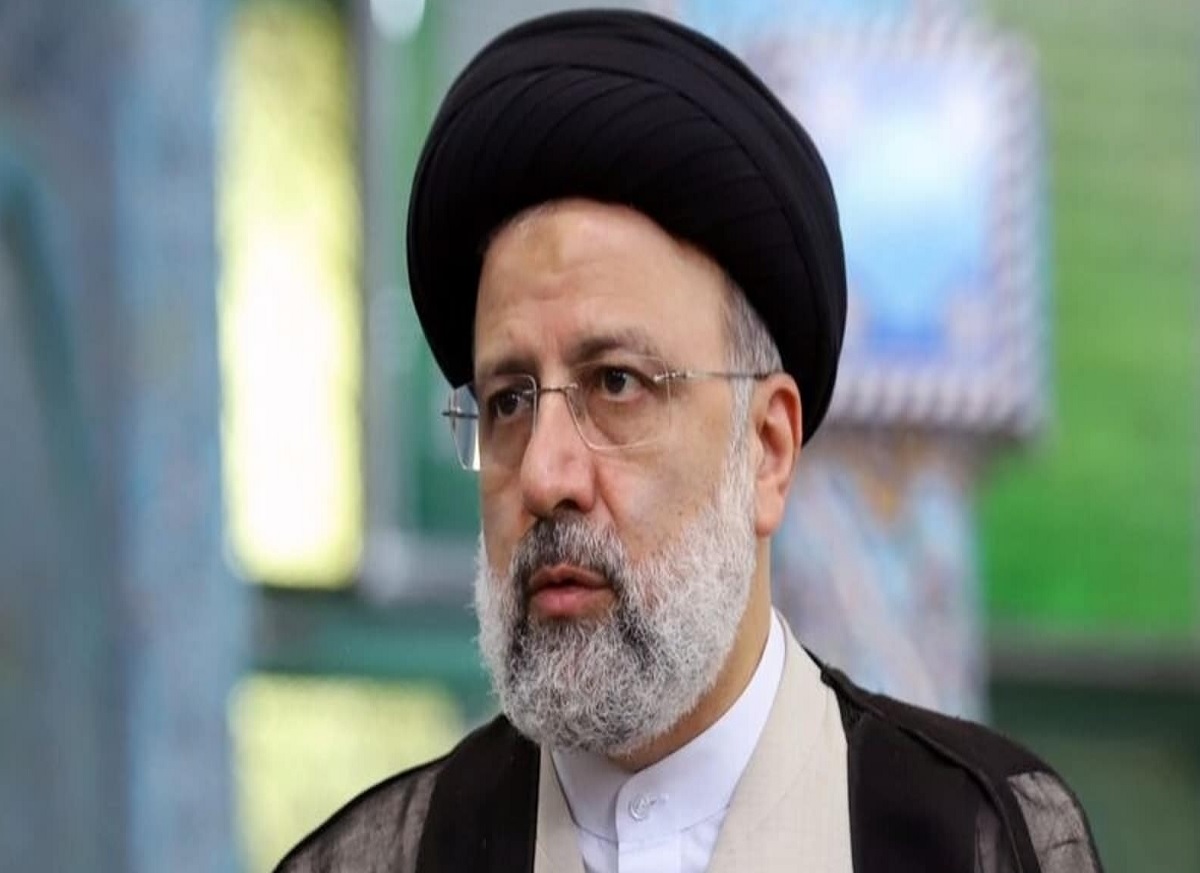 রইসির বিরুদ্ধে মানবাধিকার লঙ্ঘনের অভিযোগ