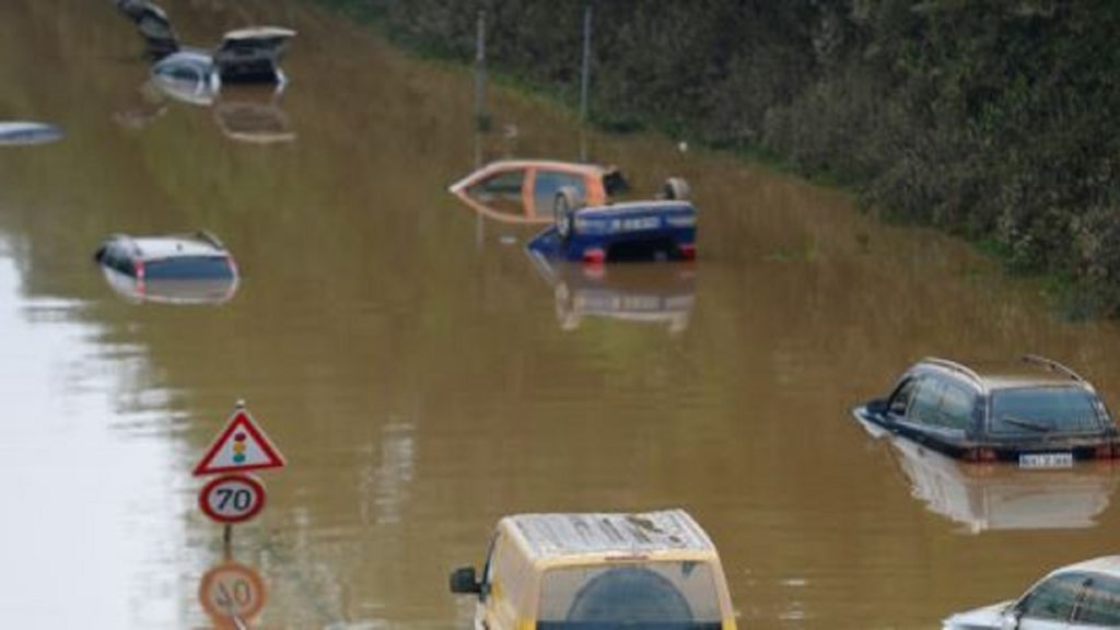 মহারাষ্ট্রে বন্যায় নিহতের সংখ্যা বেড়ে দাঁড়ালো ১৯২ জনে