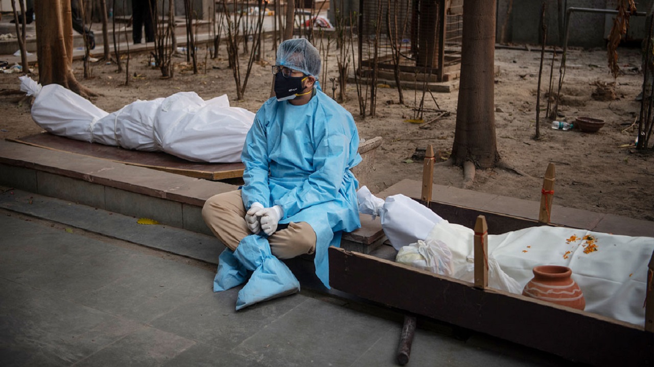 করোনাভাইরাসে মোট প্রাণহানি ৩৯ লাখ ৭০ হাজারের বেশি করোনাভাইরাসে মোট প্রাণহানি ৩৯ লাখ ৭০ হাজারের বেশি