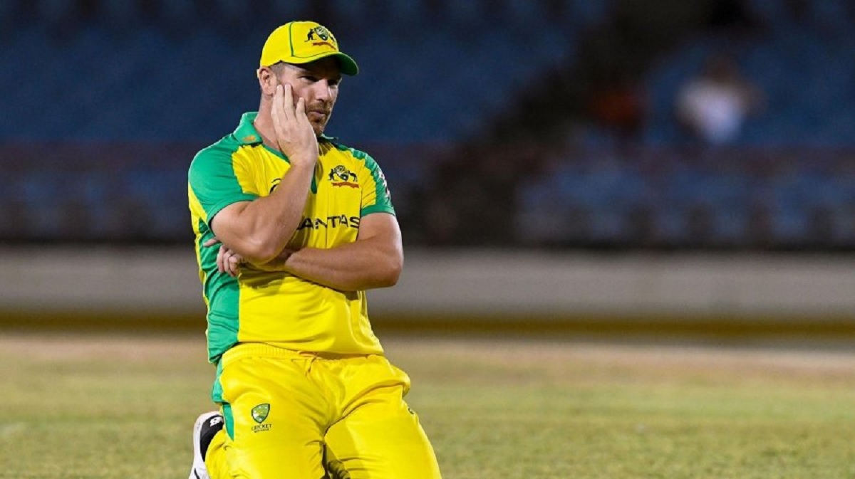 বাংলাদেশ সফর থেকে ছিটকে গেলেন অ্যারন ফিঞ্চ