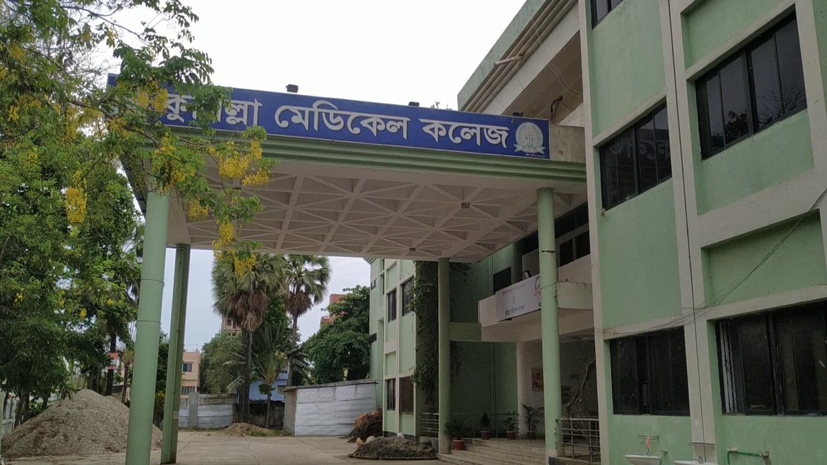 কুমিল্লায় স্ত্রীকে পিটিয়ে হত্যা, স্বামী গ্রেফতার