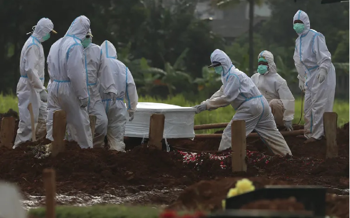 ইন্দোনেশিয়ায় ভয়াবহ করোনা: মানুষের উপকারে কাজ করছে হোপ