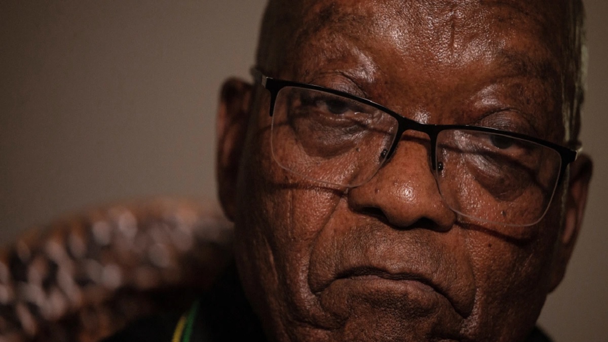 কারাদণ্ড ভোগ করতে দক্ষিণ আফ্রিকার সাবেক প্রেসিডেন্টের আত্মসমর্পণ