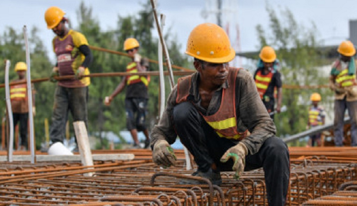 মালয়েশিয়ায় ভিসা নবায়নে বিলম্বে ভোগান্তিতে প্রবাসী শ্রমিকরা