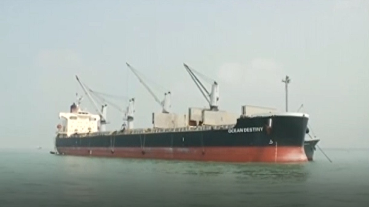 বিদেশি জাহাজে কাজ পাচ্ছে না বাংলাদেশি নাবিকেরা