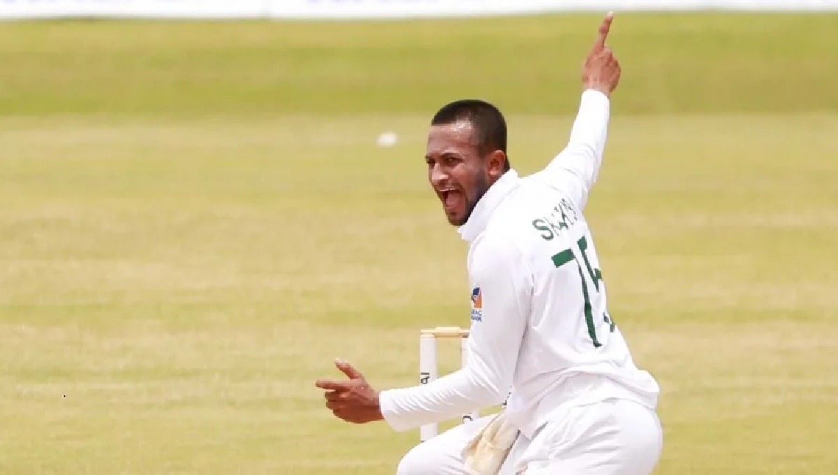 জিম্বাবুয়ের মিডল অর্ডার ভেঙে দিলেন সাকিব অ্যান্ড কোং